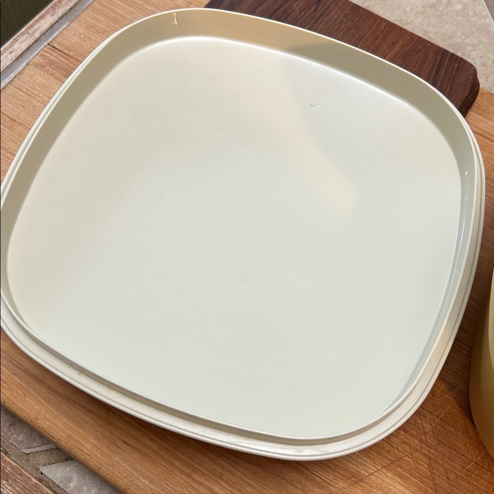 Vintage Tupperware Square Steamer Multi Server Container Keeper with Lid - Picture 6 of 7